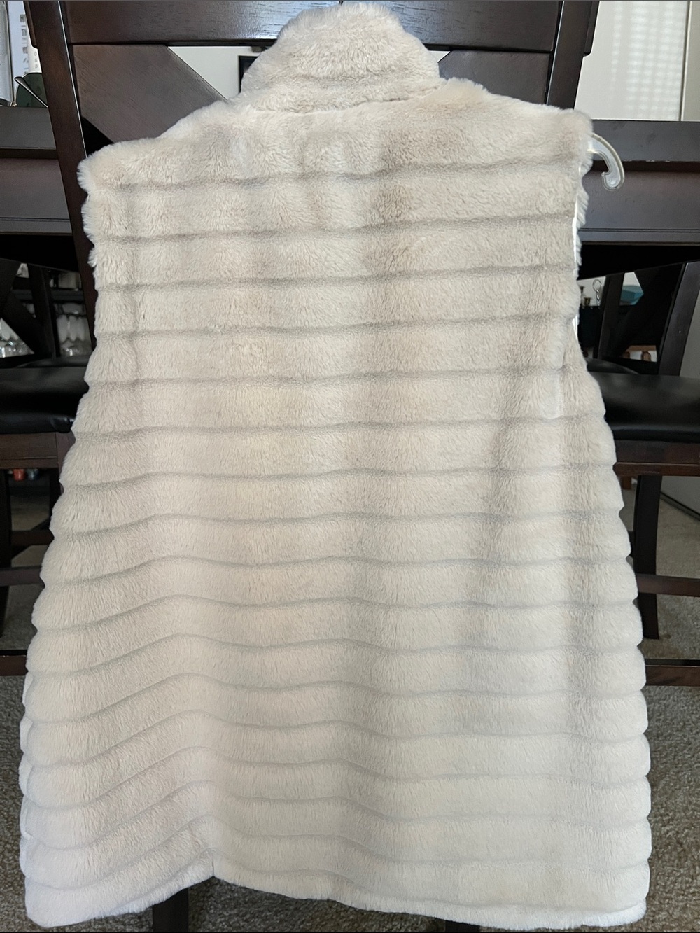 Women’s Cream Faux Fur Open-Front Coat - Picture 2 of 2
